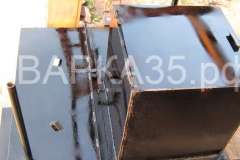 32